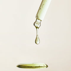 Calming Serum : Green tea + Panthenol